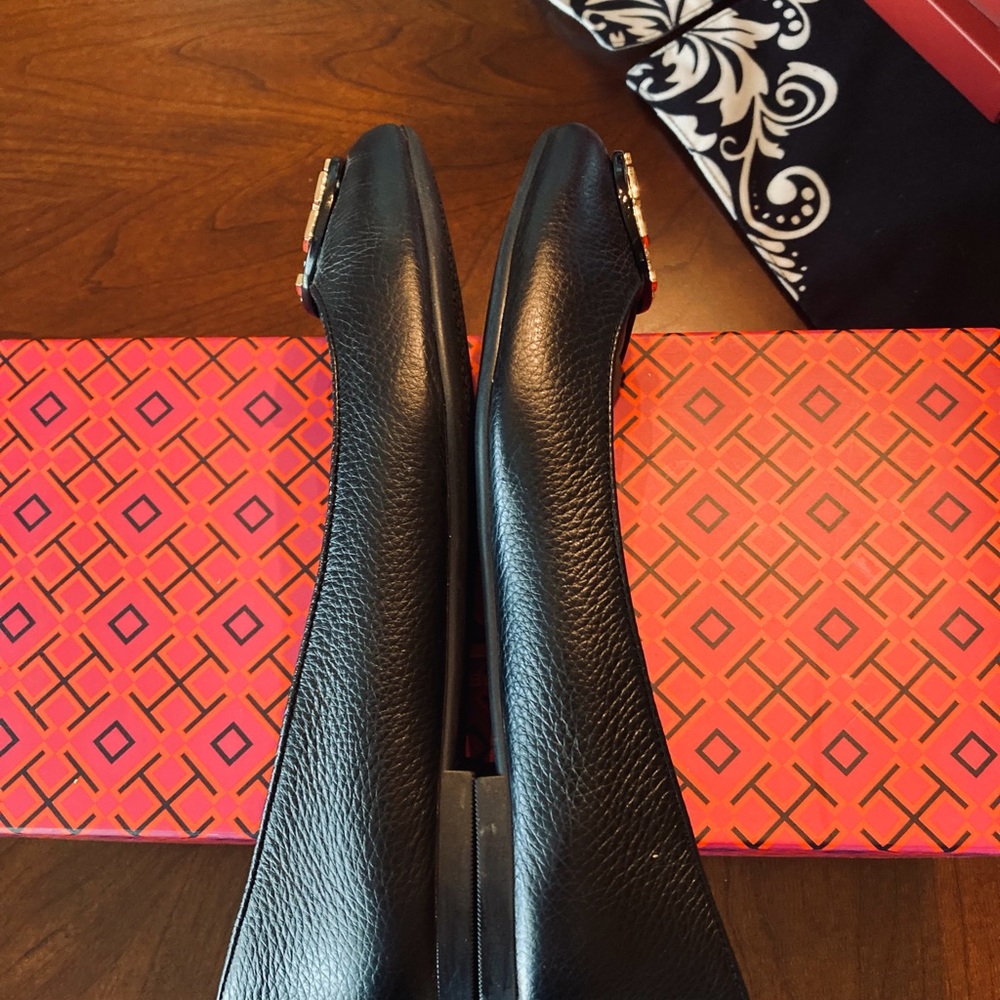 Tori Burch Claire Leather Black Ballet Flats NWOT - Picture 8 of 10